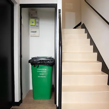 Pour 2 Personnes Avec Mezzanine * Paris